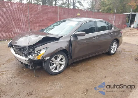 2015 Nissan Altima 2.5 Sv z USA, uszkodzony, nr VIN 1N4AL3AP5FC160171